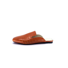 Load image into Gallery viewer, Scarletto&#39;s Orlando Square Flat Mule
